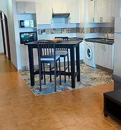 Apartamento Casa Laly - *
